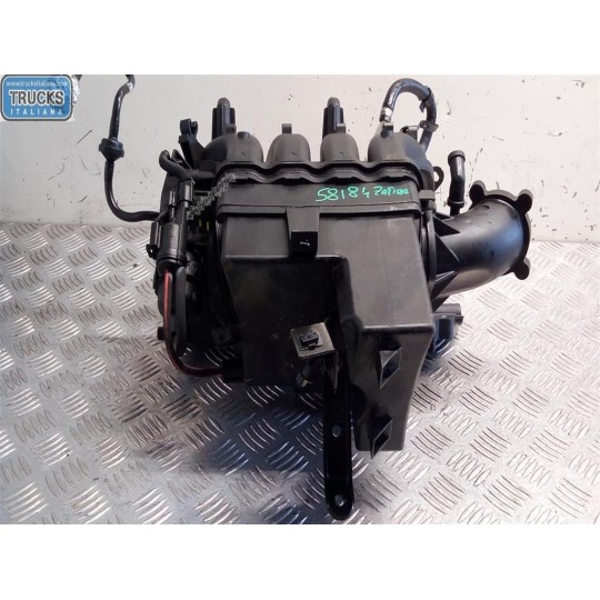 COLLETTORE OPEL Zafira B 2008>2014 usato