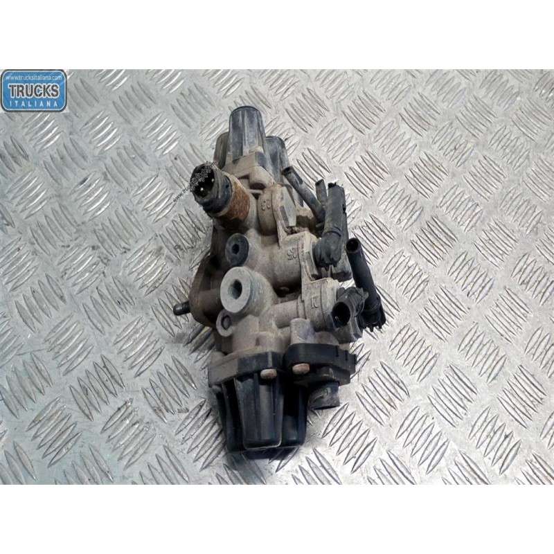MERCEDES-BENZ truck VARIE FRENI 1 MERCEDES-BENZ truck Atego 940 usato