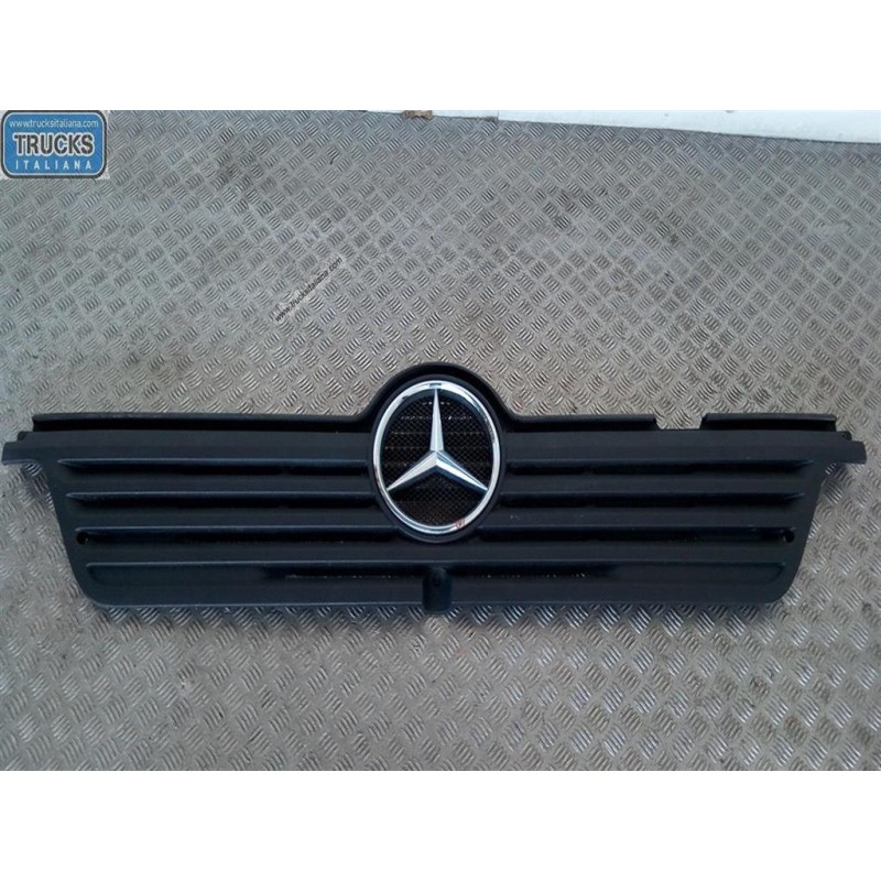 MERCEDES-BENZ truck MASCHERINE MERCEDES-BENZ truck Atego 940 usato