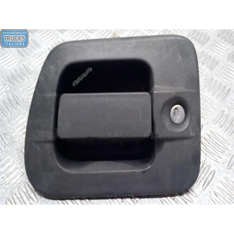 IVECO MANIGLIA PORTA IVECO EUROCARGO 2005>2008 usato
