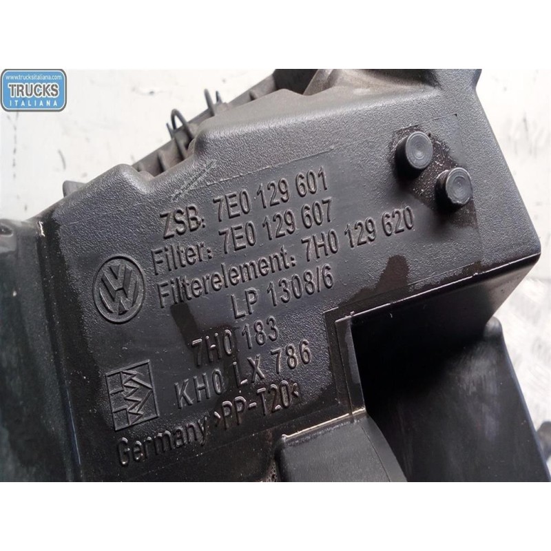 VOLKSWAGEN van SCATOLA FILTRO VOLKSWAGEN van Trasporter T5 2009>2015 usato