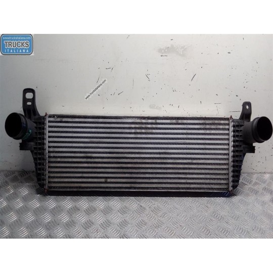 RADIATORE INTERCOOLERS VOLKSWAGEN van Trasporter T5 2009>2015 usato