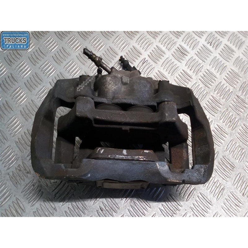 VOLKSWAGEN van LEFT FRONT CALIPER BRAKE VOLKSWAGEN van Trasporter T5 2009>2015 used