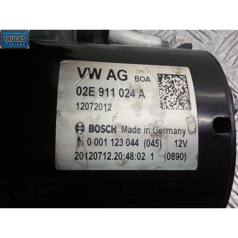 VOLKSWAGEN van STARTER MOTOR VOLKSWAGEN van Trasporter T5 2009>2015 used