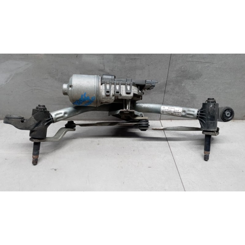 RENAULT windshield wiper motor RENAULT Twingo 2007>2011 used