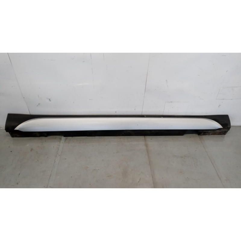 BMW MINIGONNA DESTRA BMW Serie X1 (E84) 2012>2015 usato