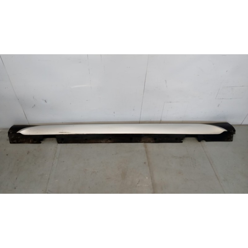 BMW MINIGONNA SINISTRA BMW Serie X1 (E84) 2012>2015 usato