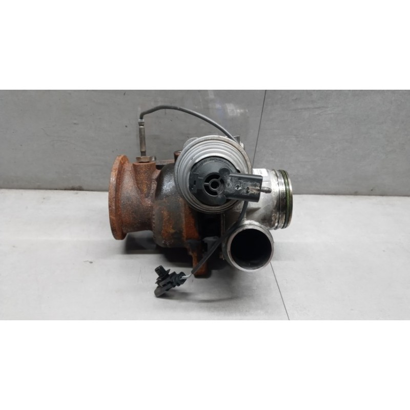 VOLVO TURBINA VOLVO V40 2016> usato