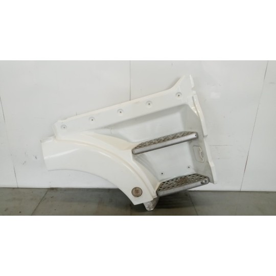 RIGHT FRONT MUDGUARD  MAN TGX euro 6 used