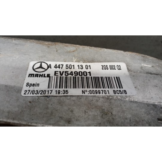 RADIATORE INTERCOOLERS MERCEDES-BENZ van Vito-V (W447) 2014>2019 usato