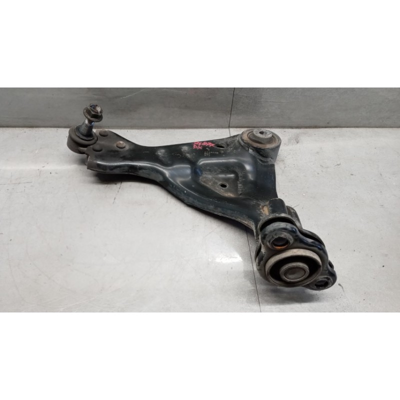 MERCEDES-BENZ van CONTROL ARM FRONT LOWER RIGHT  MERCEDES-BENZ van Vito-V (W447) 2014>2019 used