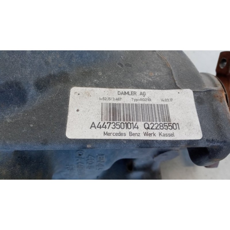 MERCEDES-BENZ van GRUPPO DIFFERENZIALE POSTERIORE MERCEDES-BENZ van Vito-V (W447) 2014>2019 usato