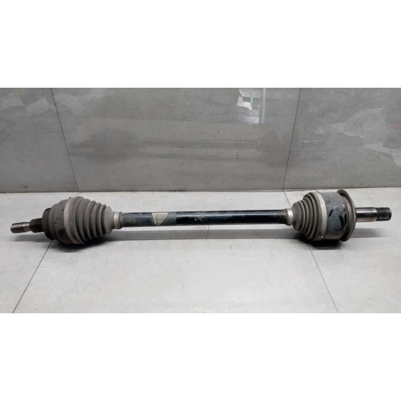 MERCEDES-BENZ van SEMIASSE POSTERIORE DESTRO MERCEDES-BENZ van Vito-V (W447) 2014>2019 usato