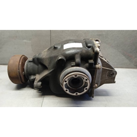 GRUPPO DIFFERENZIALE POSTERIORE BMW Serie X3 (E83) 2006>2010 usato