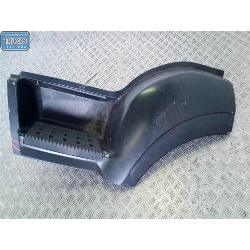 IVECO PARAFANGO ANTERIORE SINISTRO IVECO Stralis 2007>2013 usato