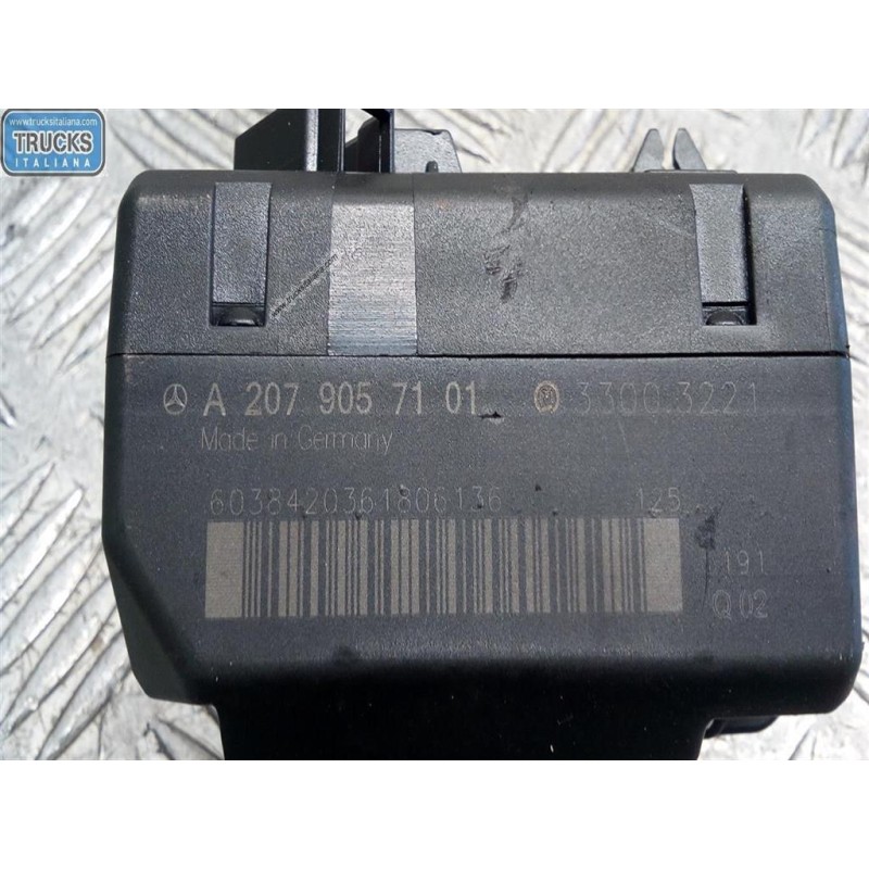 MERCEDES-BENZ KEY LOCK IGNITION  MERCEDES-BENZ Classe C (W204) 2011>2015 used