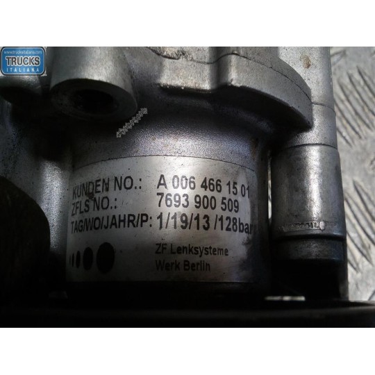 STEERING PUMP MERCEDES-BENZ Classe C (W204) 2011>2015 used