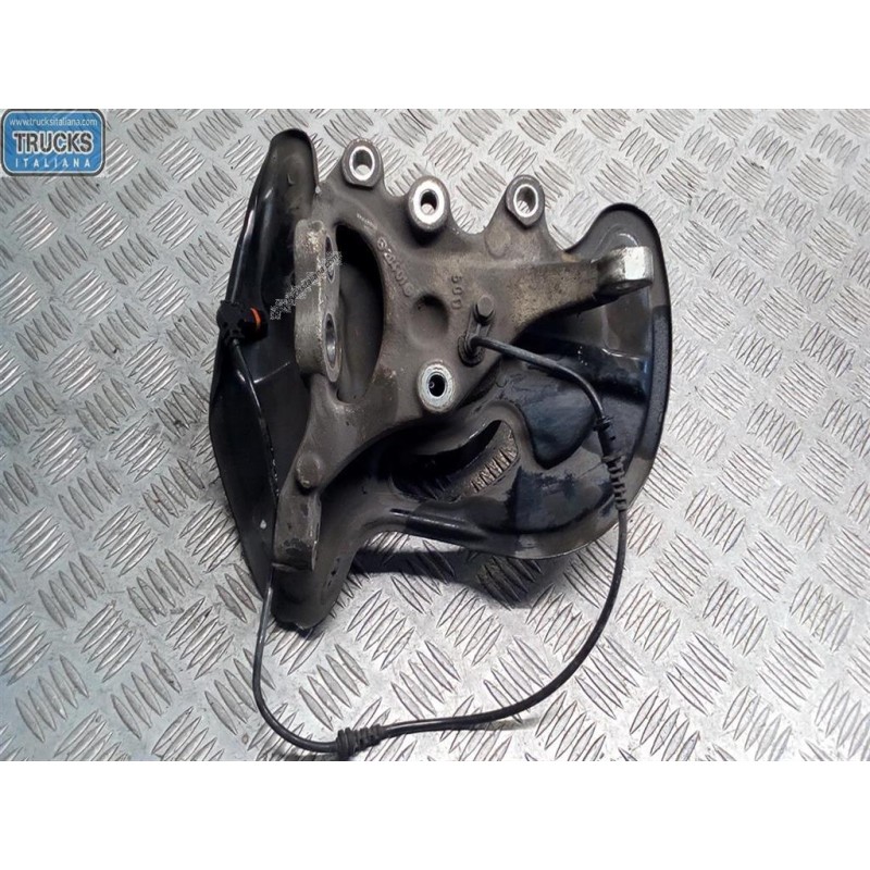 MERCEDES-BENZ MONTANTE COMPLETO SINISTRO MERCEDES-BENZ Classe C (W204) 2011>2015 usato