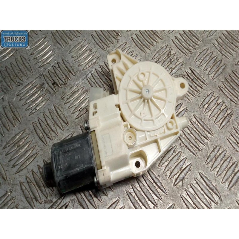 MERCEDES-BENZ FRONT RIGHT POWERED WINDOWS  MERCEDES-BENZ Classe C (W204) 2011>2015 used