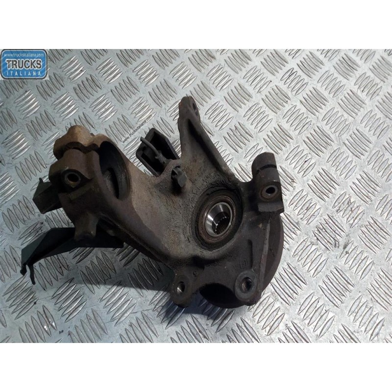 PEUGEOT MONTANTE COMPLETO DESTRO PEUGEOT 206 Plus 2009>2013 usato