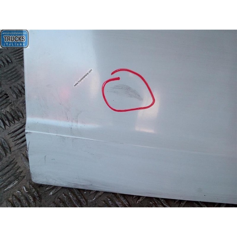 OPEL van PORTACARICO POST DESTRO OPEL van Combo C 2001>2011 usato