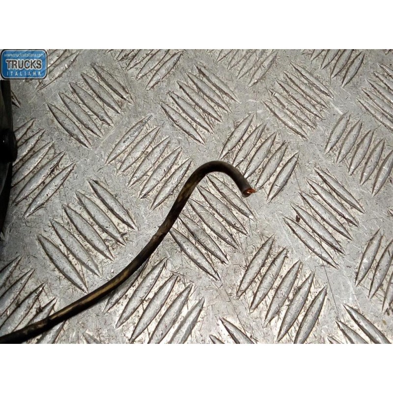 RENAULT truck AIR CONDITIONER COMPRESSOR RENAULT truck Magnum 2001>2010 used