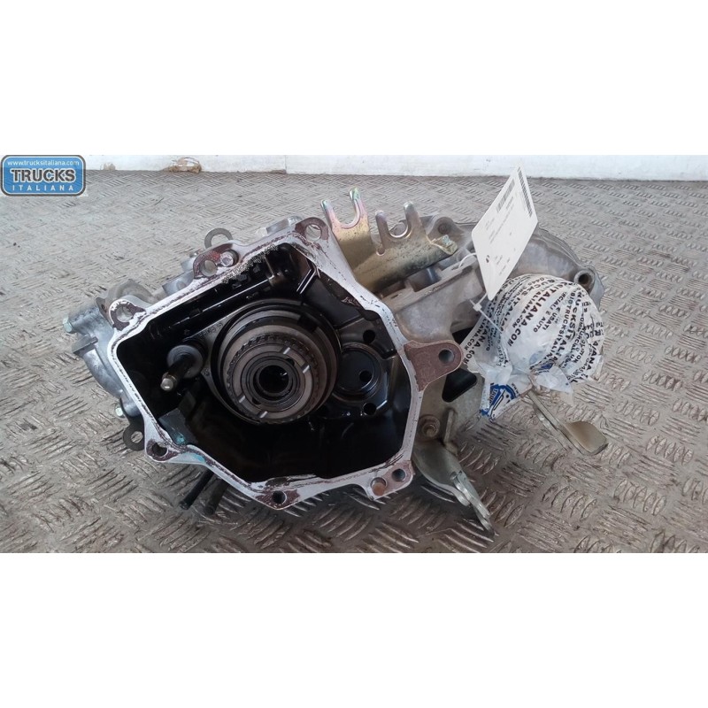 DAIHATSU RIPARTITORE DAIHATSU Terios 2006>2017 usato