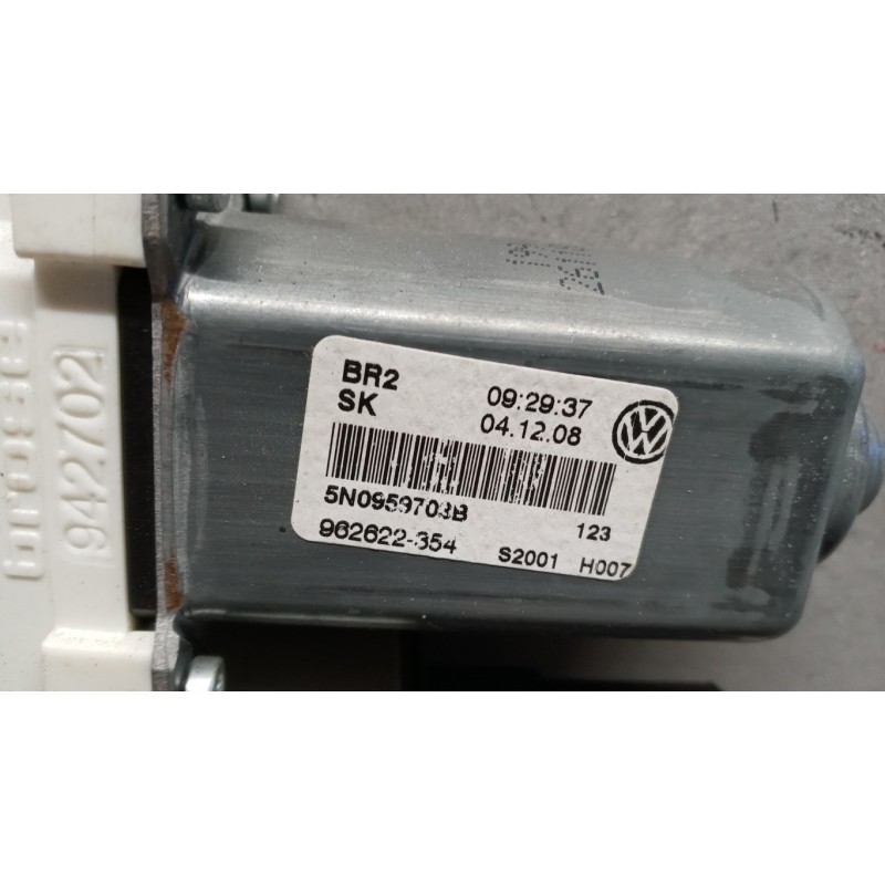 VOLKSWAGEN BACK LEFT POWERED WINDOWS  VOLKSWAGEN Tiguan 2007>2011 used