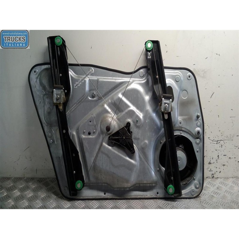 VOLKSWAGEN FRONT RIGHT POWERED WINDOWS  VOLKSWAGEN Tiguan 2007>2011 used