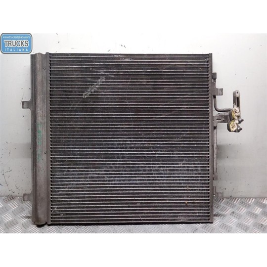 RADIATORE CLIMATIZZATORE VOLVO V70 2007>2011 usato