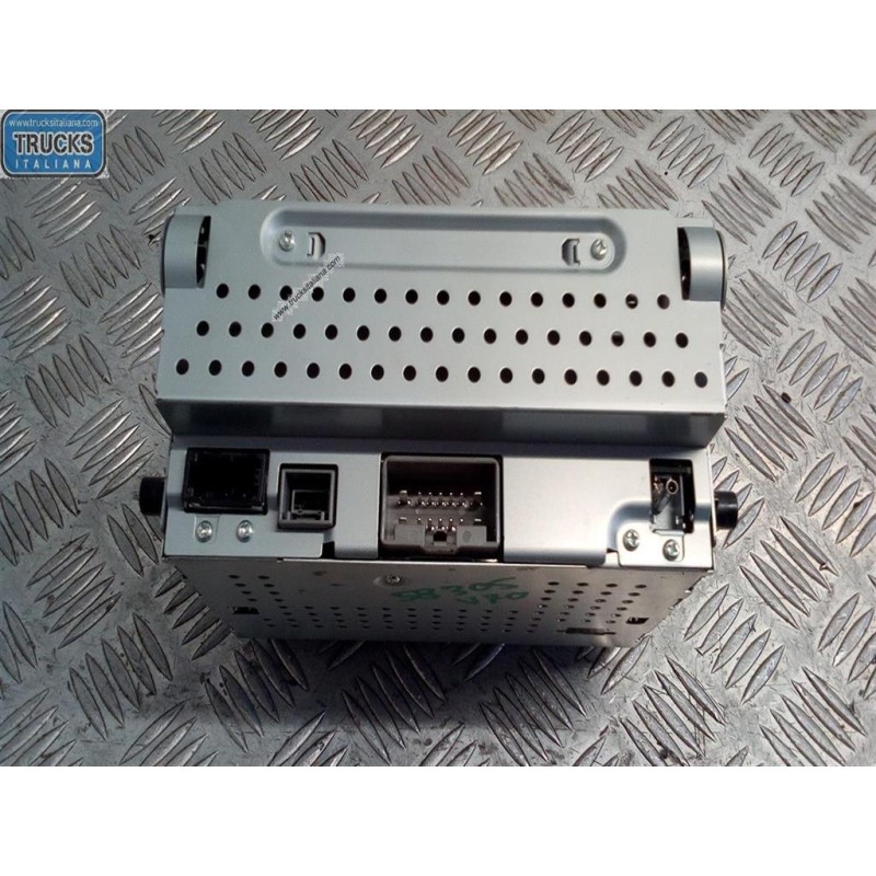 VOLVO CAR RADIO VOLVO V70 2007>2011 used