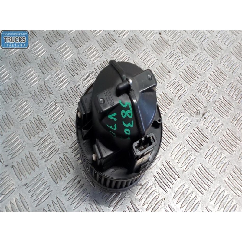 VOLVO MOTORINO VENTILAZIONE INTERNA VOLVO V70 2007>2011 usato