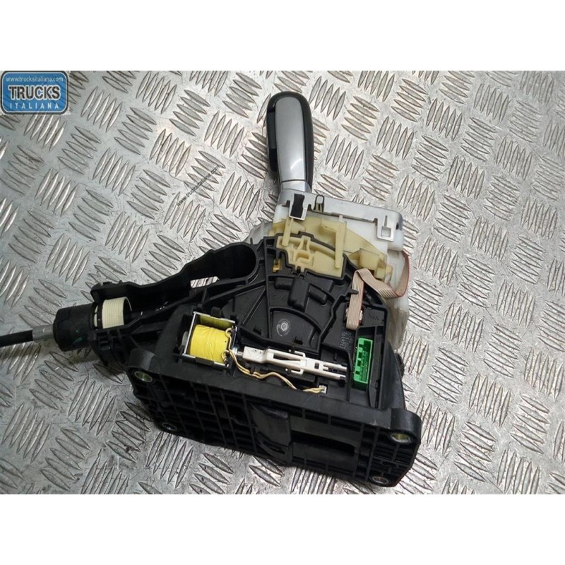 VOLVO LEVER VOLVO V70 2007>2011 used