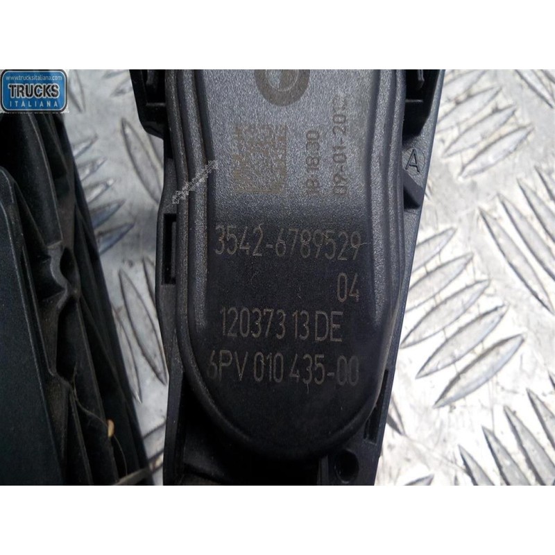 BMW PEDALE ACCELERAZIONE ELETTRONICO BMW Serie 1 (F20) 2011> usato