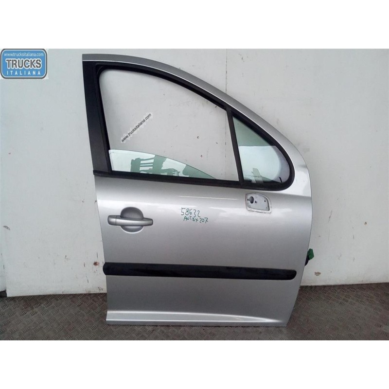 PEUGEOT RIGHT FRONT DOOR  PEUGEOT 207 2009>2012 used