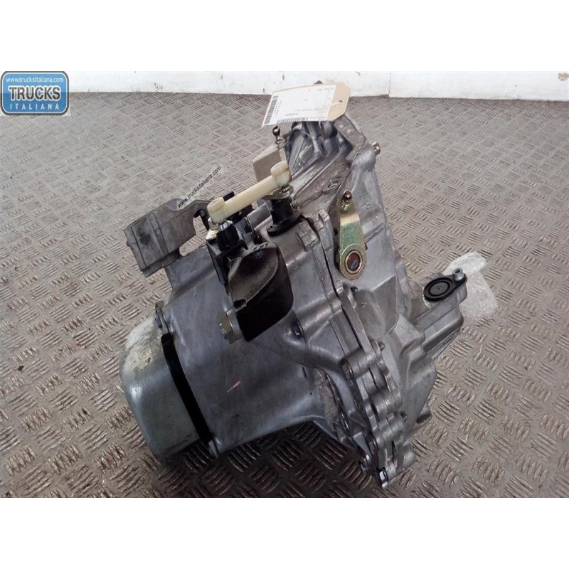PEUGEOT GEARBOXES  PEUGEOT 207 2009>2012 used