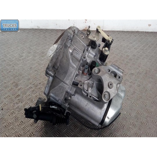 GEARBOXES  PEUGEOT 207 2009>2012 used