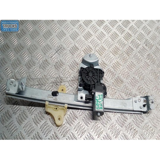 ALZA VETRI ANTERIORI DESTRO RENAULT Clio 2012>2016 usato