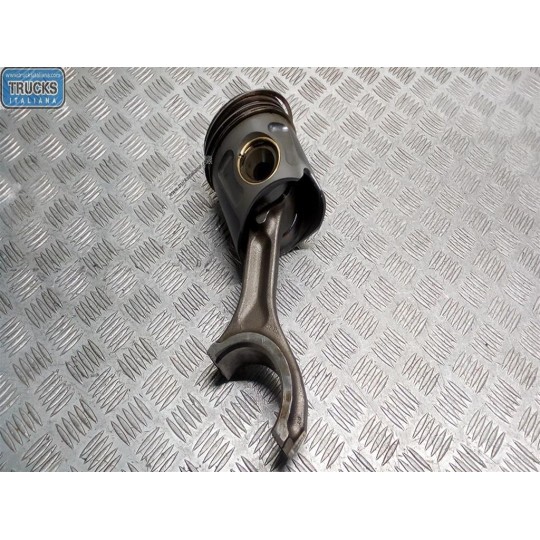PISTONE MOTORE IVECO Stralis 2007>2013 usato