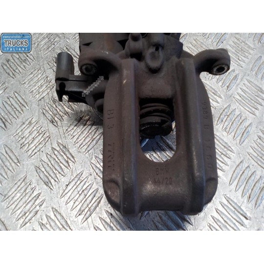 PINZA POSTERIORE SINISTRA BMW Serie 5 (F10/F11) 2010> usato