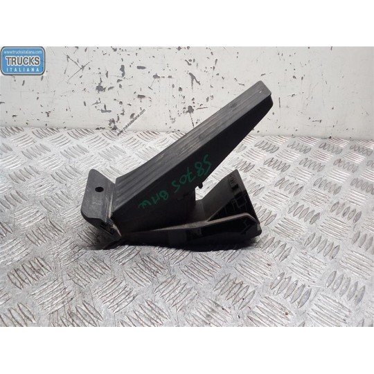 ELETRONIC THROTTLE PEDAL  BMW Serie 5 (F10/F11) 2010> used