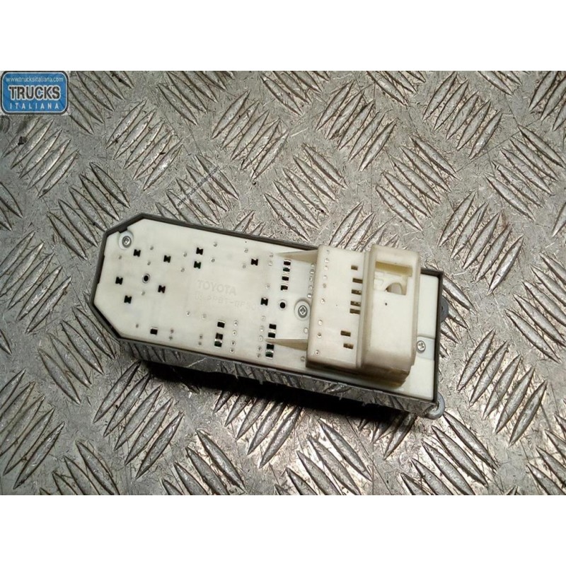 TOYOTA VARIOUS SWITCHES AND BUTTONS A
 TOYOTA Yaris 2011>2014 used