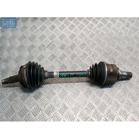 SEMIASSE ANTERIORE SINISTRO TOYOTA Yaris 2011>2014 usato