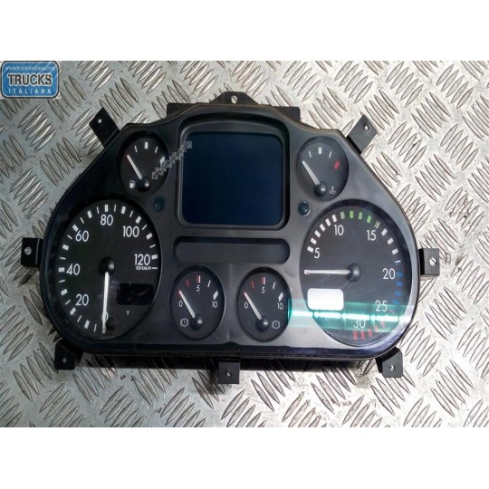 QUADRO STRUMENTI DAF XF95 usato