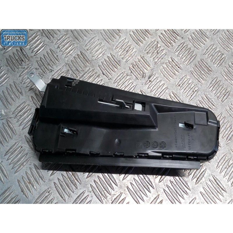 VOLKSWAGEN CURTAIN AIRBAG LEFT VOLKSWAGEN Up 2011>2016 used