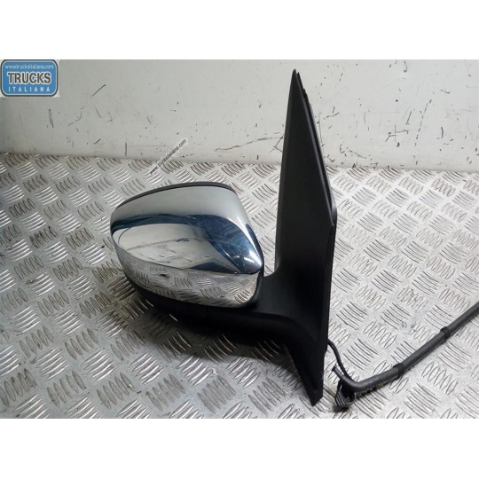 RIGHT ELETRIC REAR-VIEW MIRROR  VOLKSWAGEN Up 2011>2016 used