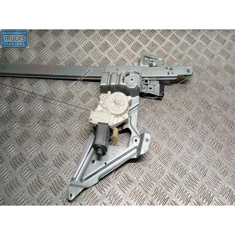 MERCEDES-BENZ van FRONT LEFT POWERED WINDOWS  MERCEDES-BENZ van Sprinter 2013>2018 used