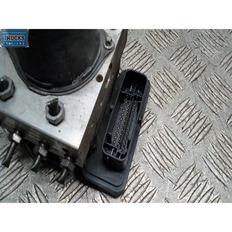 MERCEDES-BENZ van GRUPPO ABS MERCEDES-BENZ van Sprinter 2013>2018 usato