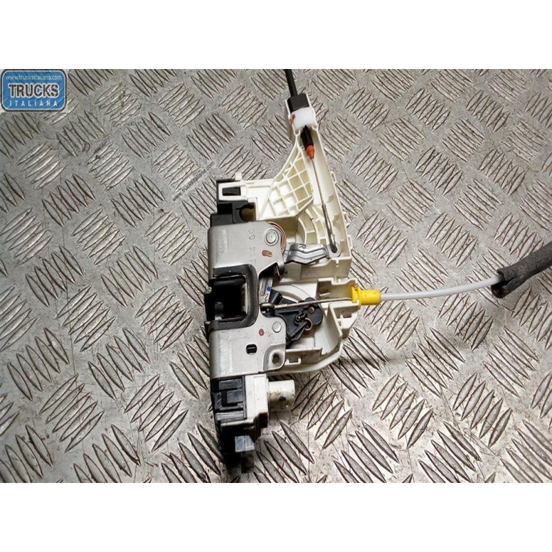 MERCEDES-BENZ van LATCH LOCK MERCEDES-BENZ van Sprinter 2013>2018 used