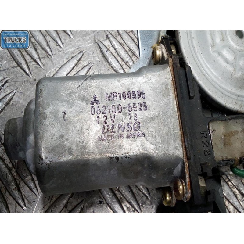 MITSUBISHI ALZA VETRI ANTERIORI DESTRO MITSUBISHI L200 1998>2000 usato